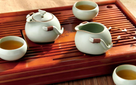 瓷器茶具可以分为哪三类 茶具脱落用什么胶水